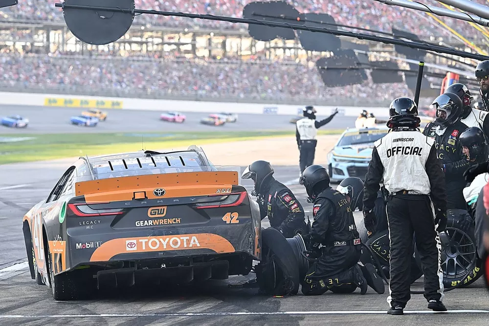 Dijelaskan: NASCAR mengumumkan serangkaian perubahan aturan utama