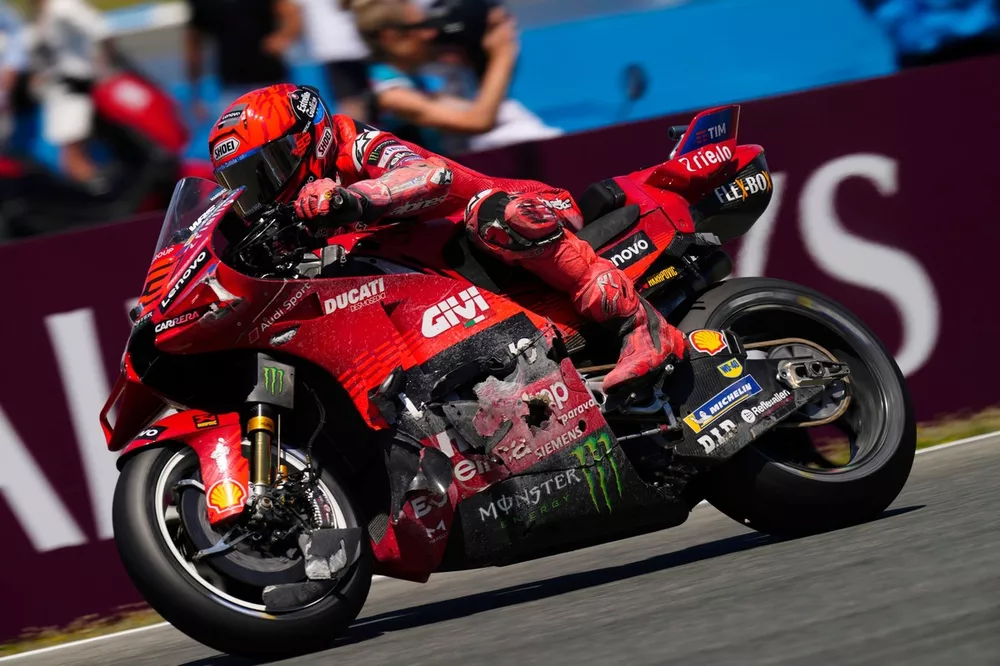 Marc Marquez tercepat di tes Jerez dengan Ducati GP25 terbaru