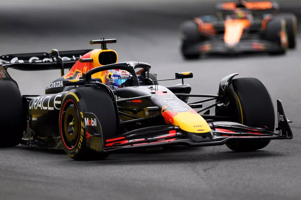 Mengapa Max Verstappen