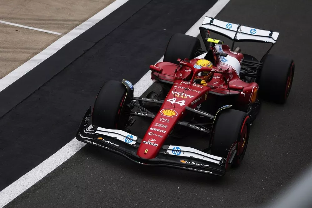 Bagaimana Lewis Hamilton
